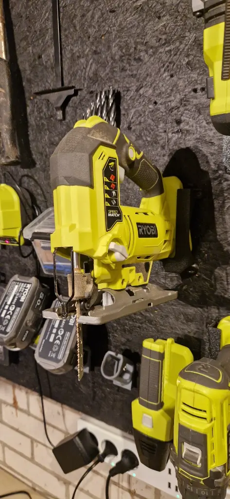 Ryobi gereedschapshouder Muurhouder - Wandbevestiging (1).webp