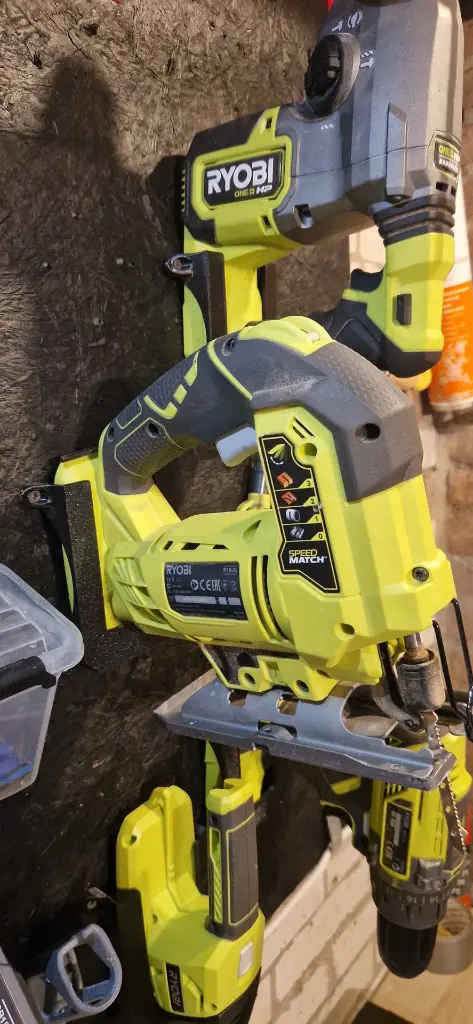 Ryobi gereedschapshouder Muurhouder - Wandbevestiging (2).webp