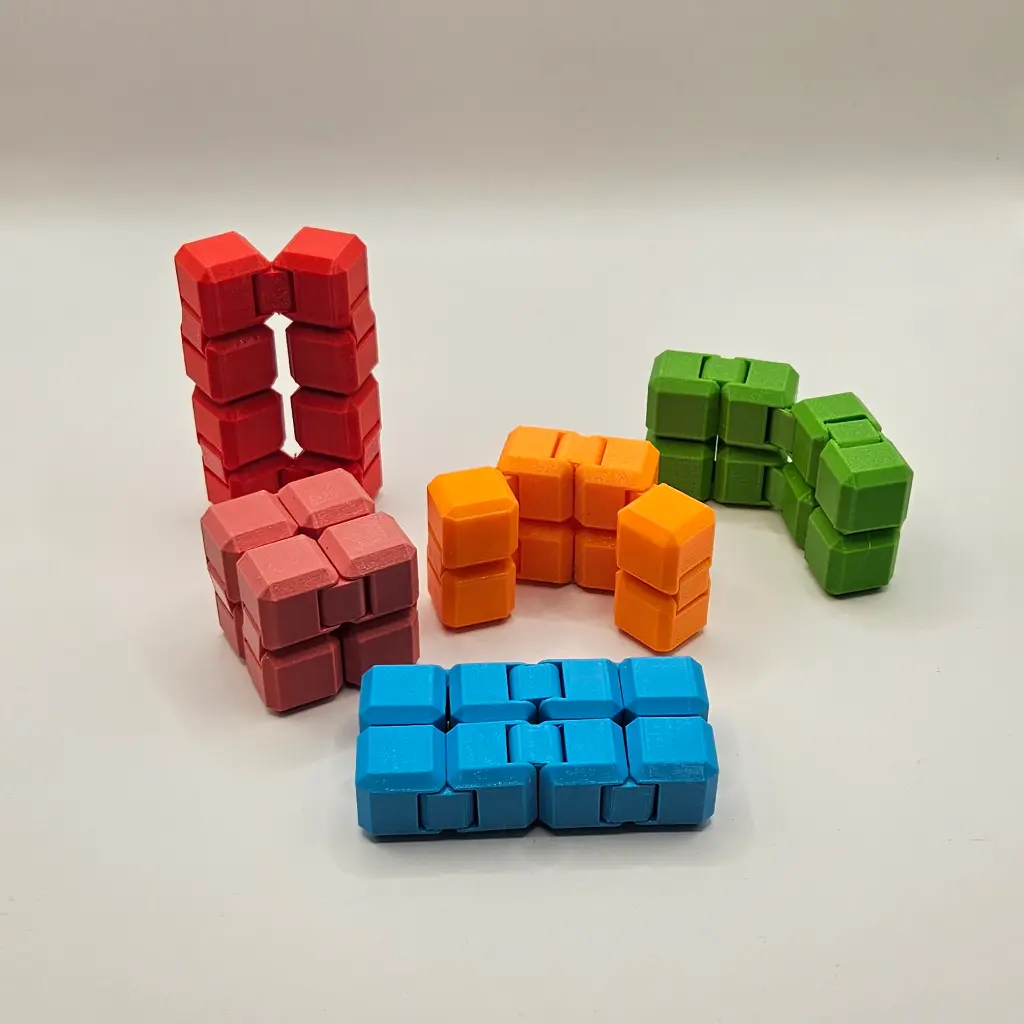 Infinity cube.webp